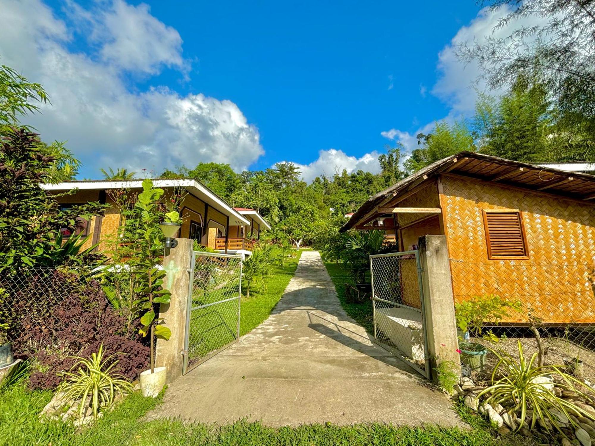 Luzville Transient House - Port Barton Itaytay Exterior foto